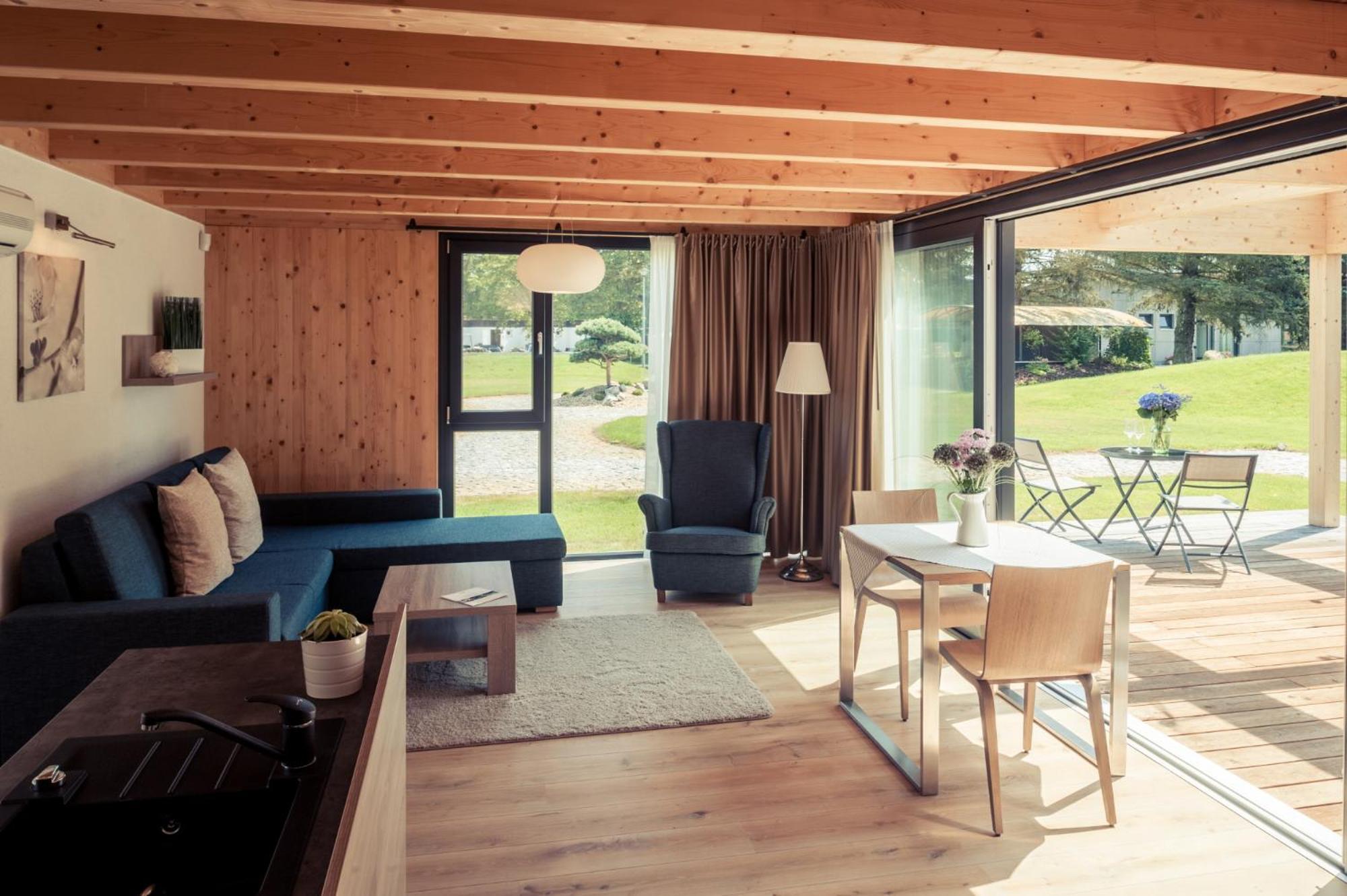 Villa Resort & Organic Spa - Zahajen Prodej Letni Sezony Ceske Budejovice Ruang foto